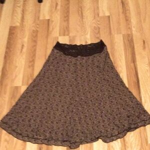 Cabi Skirt A Line Pull On Elastic Waist Textured Brown Beige Style #957 Size S